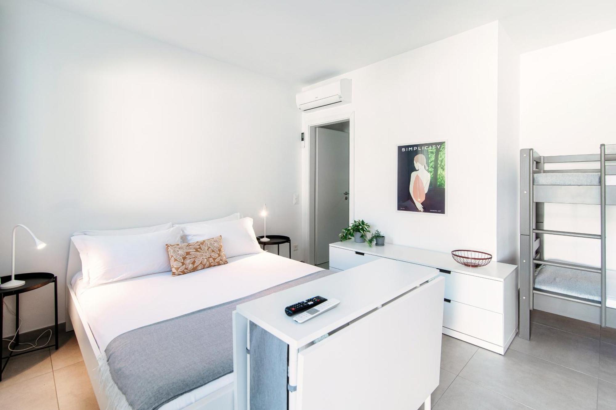 Le Betulle Studios By Quokka 360 - Studio Apartments By The Origlio Lake Esterno foto